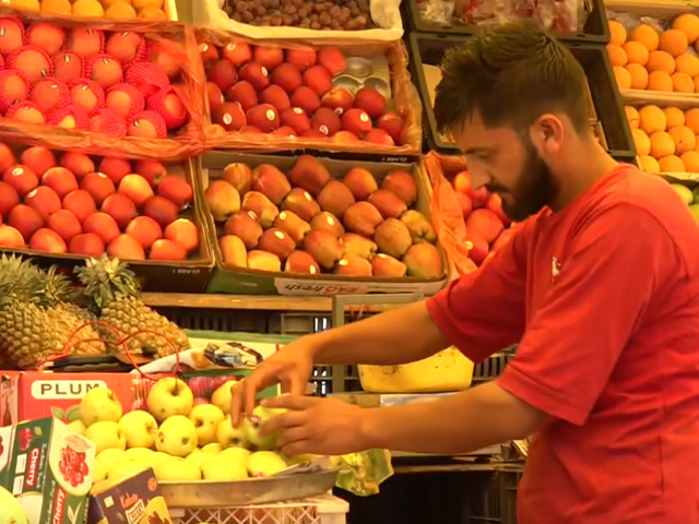 Srinagar Apple Growers, Sellers Demand Removal Of GST