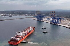 First Mothership Arrives at Vizhinjam Port: अदाणी पोर्ट पर पहुंचे पहले  कंटेनर शिप का आज भव्य स्वागत