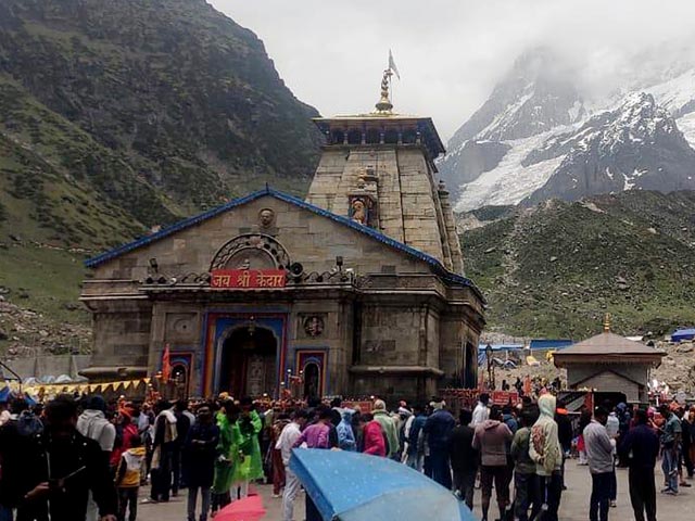 'थार' के बाद अब केदरानाथ धाम पहुंची गोल्फ कार, बुजुर्ग श्रद्धालुओं को होगा फायदा