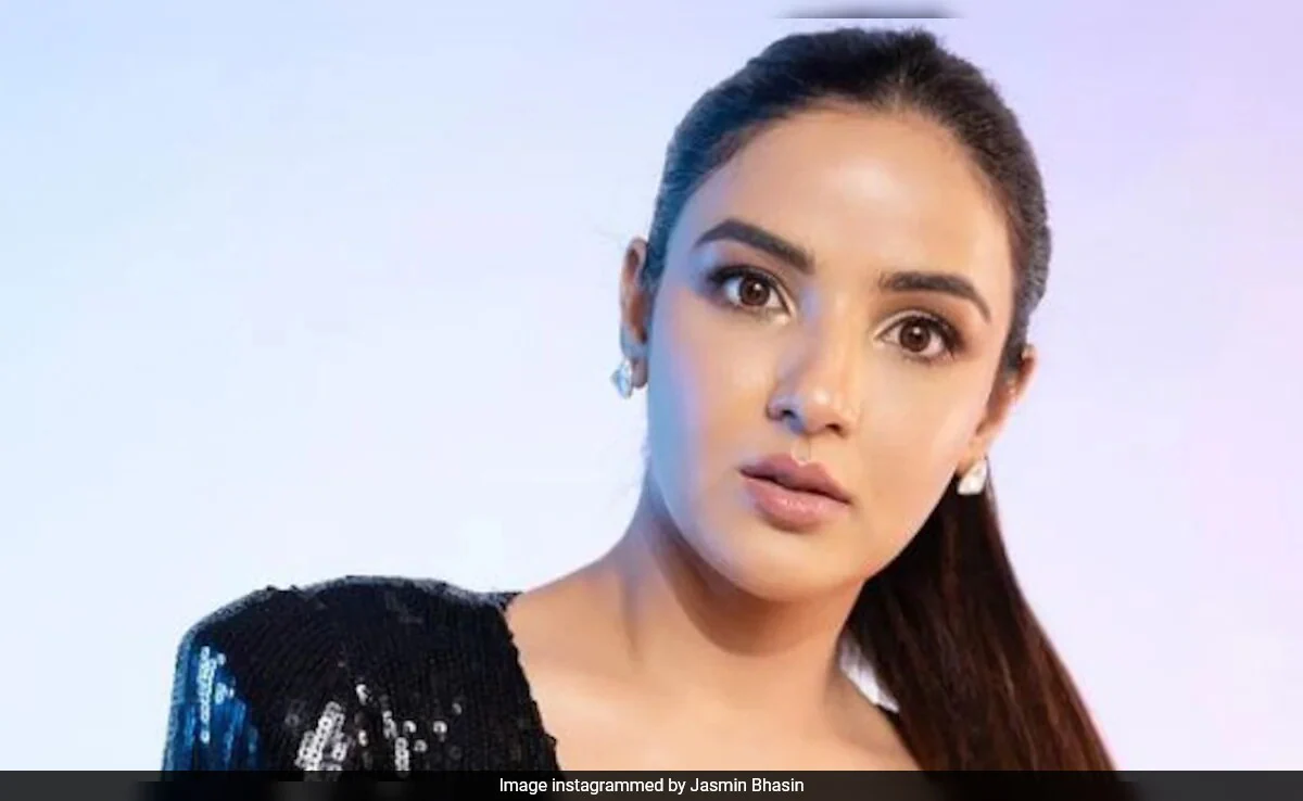 Explained: Jasmin Bhasin vs A Doctor Who Shared "Fake" Information About Her Corneal Damage