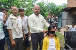 कैसे आंखों पर पट्टी बांधकर 11 साल की बच्ची पढ़ लेती है किताब