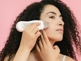 स्किन केयर के ये टूल आपकी बेजान स्किन में डाल देंगे नई जान