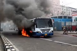 Watch: Public Bus Catches Fire In Bengaluru, Alert Driver Saves Passengers Watch: Public Bus Catches Fire In Bengaluru, Alert Driver Saves Passengers