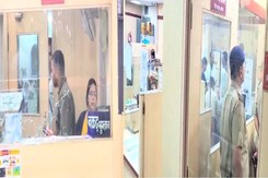 इंदौर: पंजाब नेशनल बैंक में दिन दहाड़े लूट 7 लाख रुपए लेकर बदमाश फरार