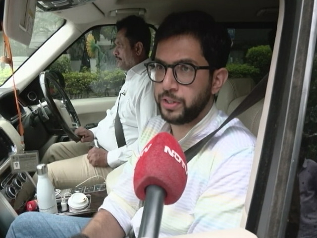 "इसे राजनीतिक रंग देना..." : मुंबई हिट-एंड-रन केस पर बोले शिवसेना नेता आदित्य ठाकरे