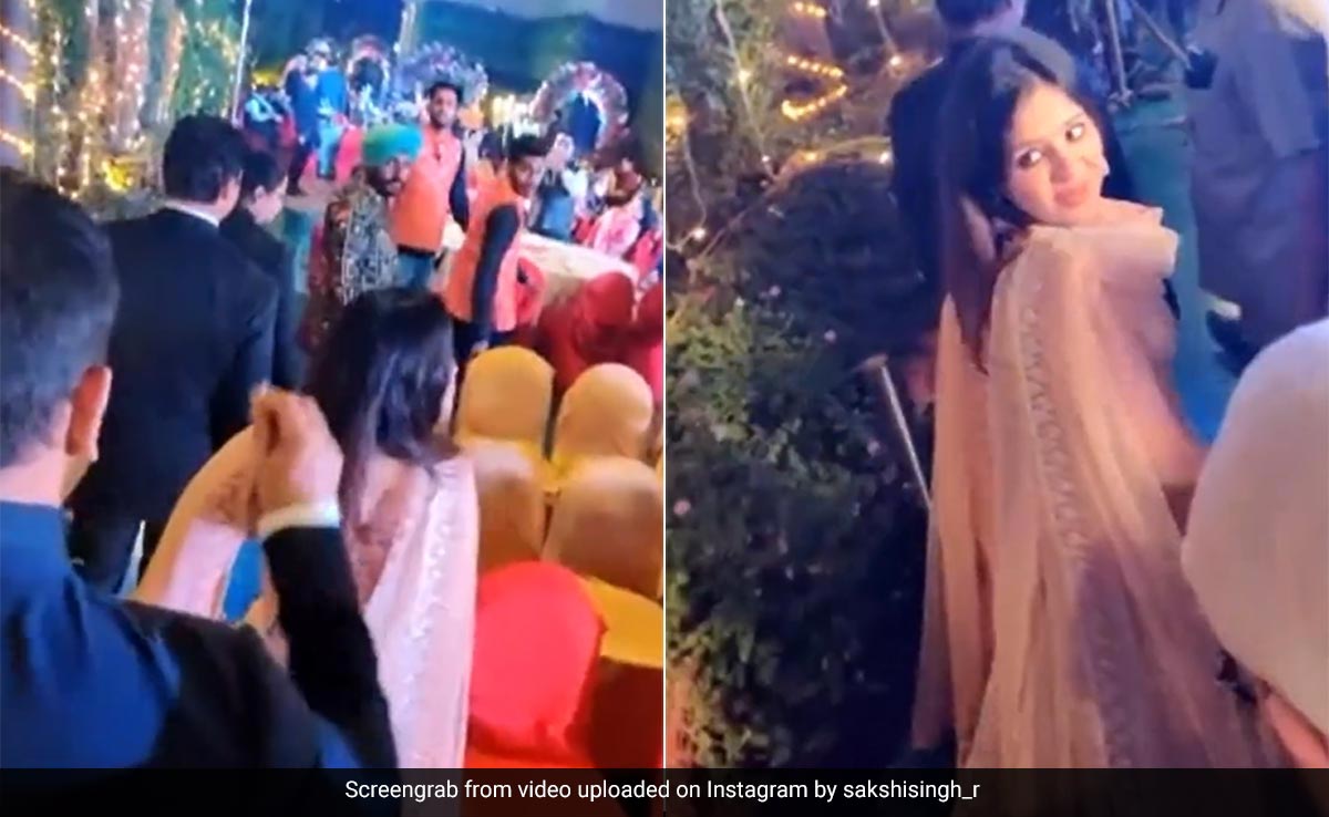 For MS Dhoni And His Wife Sakshi Singh, "Married Life" Is As Rosy As It Gets