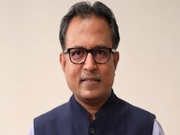 लॉन्ग टर्म कैपिटल गेन टैक्स बढ़कर 12.5% होने से नहीं पड़ेगा खास फर्क : निलेश शाह लॉन्ग टर्म कैपिटल गेन टैक्स बढ़कर 12.5% होने से नहीं पड़ेगा खास फर्क : निलेश शाह