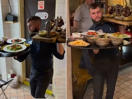 Viral Video: Waiter Carries Enormous Trays Laden With Heavy Plates, Internet Says, "Amazing But Unnecessary" Viral Video: Waiter Carries Enormous Trays Laden With Heavy Plates, Internet Says, "Amazing But Unnecessary"