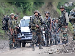 15 ऑगस्टच्या आदल्या दिवशी काश्मीरमध्ये दहशतवादी हल्ला, कॅप्टन शहीद; 4 महिन्यात 17 जणांना वीरमरण 15 ऑगस्टच्या आदल्या दिवशी काश्मीरमध्ये दहशतवादी हल्ला, कॅप्टन शहीद; 4 महिन्यात 17 जणांना वीरमरण
