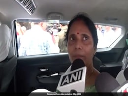 Rahul Gandhi Meets Mother Of Soldier Who Died in Siachen Fire In Raebareli Rahul Gandhi Meets Mother Of Soldier Who Died in Siachen Fire In Raebareli