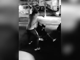 आंध्र प्रदेश : पहले काटे हाथ फिर गले पर किया हमला, भीड़ भरी सड़क पर जगन रेड्डी की पार्टी के सदस्य की हत्या आंध्र प्रदेश : पहले काटे हाथ फिर गले पर किया हमला, भीड़ भरी सड़क पर जगन रेड्डी की पार्टी के सदस्य की हत्या