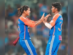 WPL 2026: टूर्नामेंट ओपनर से पहले RCB को लगा बड़ा झटका, स्टार गेंदबाज शुरुआती मैचों से बाहर