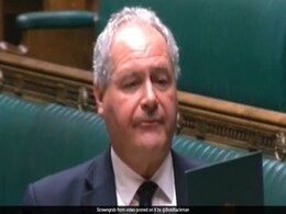UK's Conservative Party MP Bob Blackman Takes Oath On Bible, Bhagavad Gita UK's Conservative Party MP Bob Blackman Takes Oath On Bible, Bhagavad Gita
