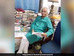 ग्रुप फोटो में दिख रही उदास लड़की से हुआ प्यार, ढूंढा पता बिना खत बिना तार, सुनो चारुशीला लिखने वाले इस कवि की प्रेम में ‘विजय’ पाने की है अजब कहानी