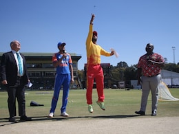 Watch: Sikandar Raza's Bizarre Antic During Toss vs India Leaves Internet In Splits Watch: Sikandar Raza's Bizarre Antic During Toss vs India Leaves Internet In Splits
