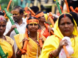 राजस्थान के इन दो जिलों में 15 दिन बाद क्यों होती है सावन माह की शुरुआत? जानिए इसके पीछे की वजह राजस्थान के इन दो जिलों में 15 दिन बाद क्यों होती है सावन माह की शुरुआत? जानिए इसके पीछे की वजह