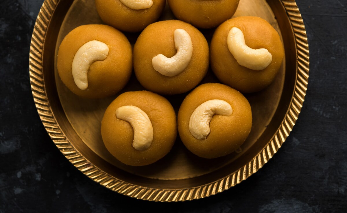 Lucknow Temple Bans Offerings Bought From Outside Amid Tirupati Laddoo Row