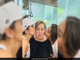Meet Shura Khan And Yasmin Karachiwala's "Pilates Buddy" Helen Meet Shura Khan And Yasmin Karachiwala's "Pilates Buddy" Helen
