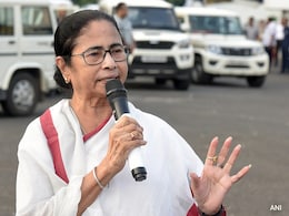 "महिलाओं की सुरक्षा की जिम्मेदारी राज्य सरकार की..." : केंद्र सरकार का ममता बनर्जी पर पलटवार "महिलाओं की सुरक्षा की जिम्मेदारी राज्य सरकार की..." : केंद्र सरकार का ममता बनर्जी पर पलटवार