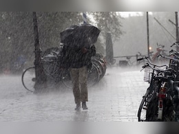 Rain Update : शुक्रवारची सकाळ काळ्या ढगांनी,  मुंबईत मुसळधार तर कोकणाला रेड अलर्ट Rain Update : शुक्रवारची सकाळ काळ्या ढगांनी,  मुंबईत मुसळधार तर कोकणाला रेड अलर्ट