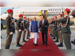 "यह युद्ध का समय नहीं..." : PM मोदी का ऑस्ट्रिया के चांसलर नेहमर के सामने पुतिन के लिए 'मैसेज' "यह युद्ध का समय नहीं..." : PM मोदी का ऑस्ट्रिया के चांसलर नेहमर के सामने पुतिन के लिए 'मैसेज'