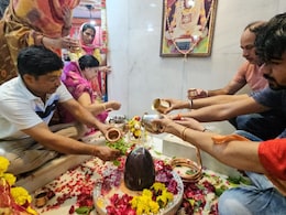 शिवरात्रि पर कैथल के ग्यारह रुद्री शिव मंदिर में उमड़ा भक्तों का सैलाब शिवरात्रि पर कैथल के ग्यारह रुद्री शिव मंदिर में उमड़ा भक्तों का सैलाब