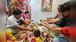 Sawan Somwar 2024: सावन में इस बार अद्भुत संयोग, इस मंत्र के जाप से दूर होंगे सारे दुख
