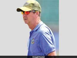 पाकिस्तान क्रिकेट बोर्ड ने टोनी हेमिंग को दो साल के लिए मुख्य क्यूरेटर किया नियुक्त पाकिस्तान क्रिकेट बोर्ड ने टोनी हेमिंग को दो साल के लिए मुख्य क्यूरेटर किया नियुक्त