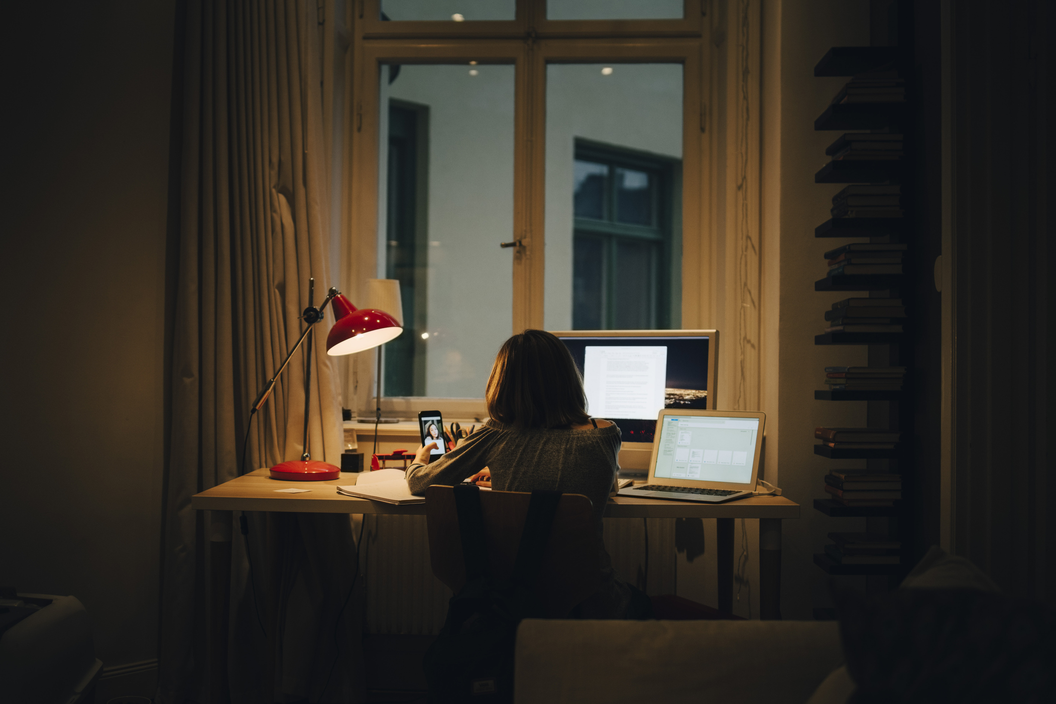 30 Day Fitness Challenge: Tips To Ensure Good Posture While Working On Desk