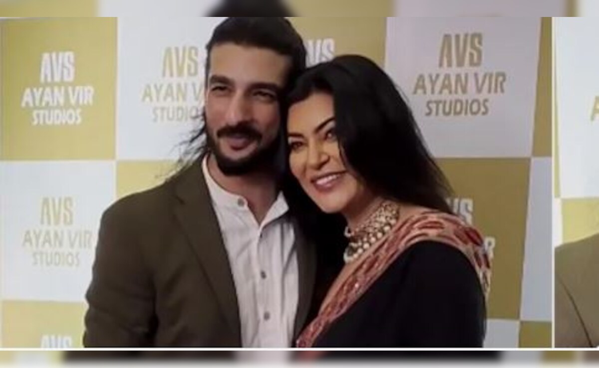 Rohman Shawl Reacts To Sushmita Sen's "Single" Comment: "We Share Something Special And That's Visible Also"