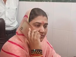 अस्पताल के हालात देख भड़क गईं बयाना विधायक ऋतु बनावत, फ़ोन पर CMHO को लगाई लताड़ अस्पताल के हालात देख भड़क गईं बयाना विधायक ऋतु बनावत, फ़ोन पर CMHO को लगाई लताड़