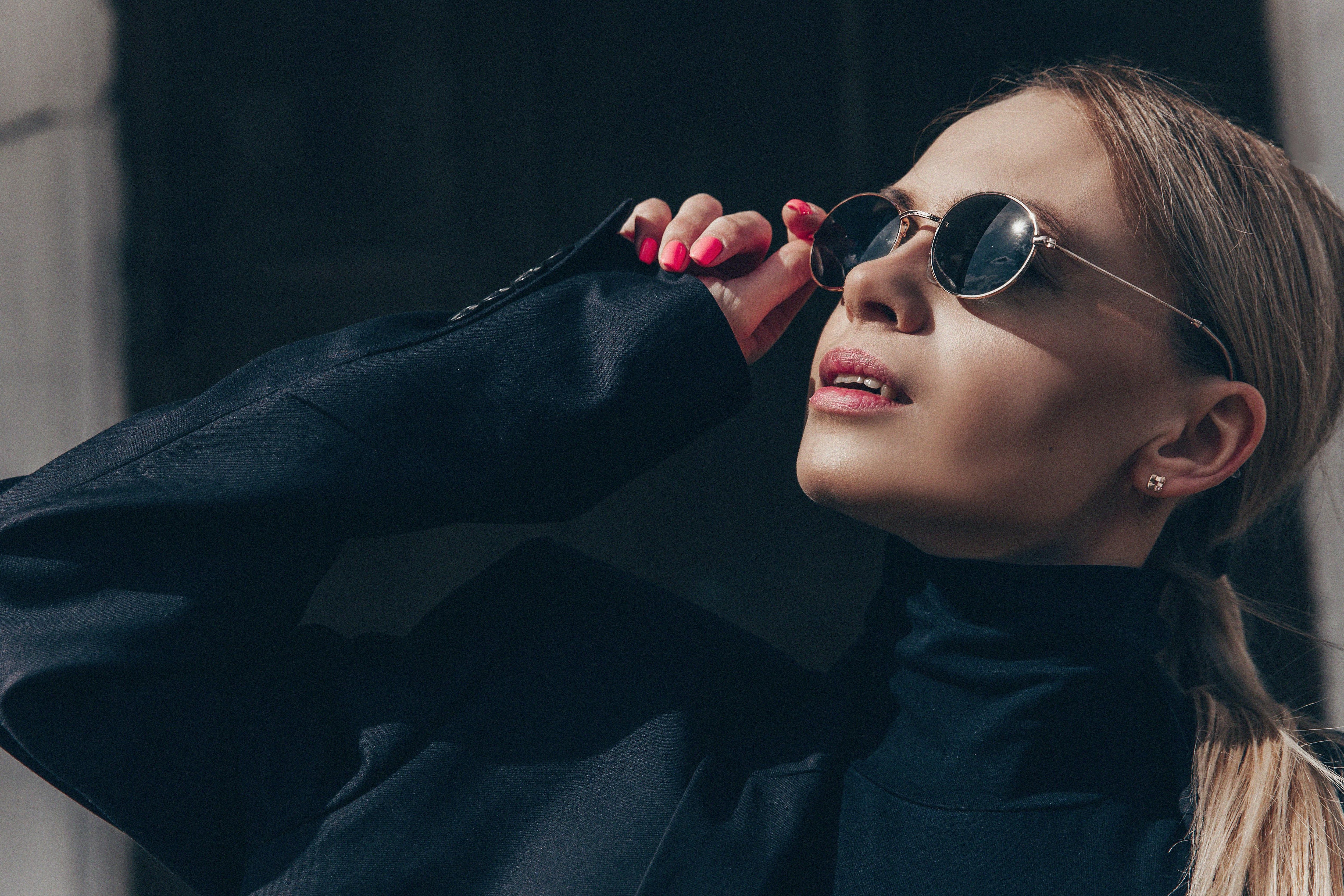 Sunglasses as Fashion Accessories: Pair Sunglasses With Different Outfits