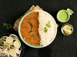 दाल-चावल खाने का सही तरीका बता रही हैं न्यूट्रिशनिस्ट, पेट भी होने लगेगा कम दाल-चावल खाने का सही तरीका बता रही हैं न्यूट्रिशनिस्ट, पेट भी होने लगेगा कम