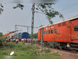 Railway Accident: मालगाड़ी के 3 डिब्बे पटरी से उतरकर पलटे, 8 घंटे बाद ट्रैक पर ट्रेनों का संचालन शुरू Railway Accident: मालगाड़ी के 3 डिब्बे पटरी से उतरकर पलटे, 8 घंटे बाद ट्रैक पर ट्रेनों का संचालन शुरू