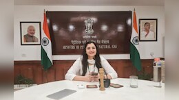 Success Story: अंग्रेजी में था हाथ तंग फिर भी नहीं मानी हार, तीसरे प्रयास में रेतीले टीलों पर लिखी IAS बनने की कहानी