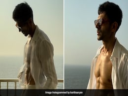 Endless Sea And Abs Make Kartik Aaryan's Breezy White Nautical Outfit Look Even Better Endless Sea And Abs Make Kartik Aaryan's Breezy White Nautical Outfit Look Even Better