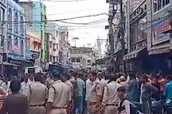 दुकान की 'नेमप्लेट' मामले पर उज्जैन नगर निगम ने दी सफाई दुकान की 'नेमप्लेट' मामले पर उज्जैन नगर निगम ने दी सफाई