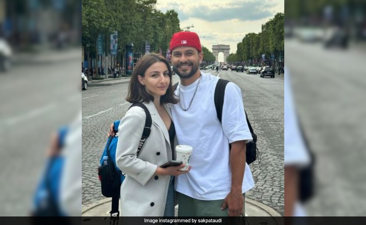 Soha Ali Khan-Kunal Kemmu Celebrate 10 Years Of Engagement In Paris: "This City Will Always Have My Heart"