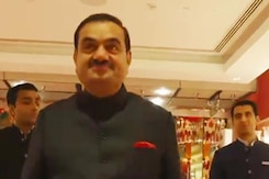 Anant Ambani और Radhika Merchant की शादी में पहुंचे Gautam Adani Anant Ambani और Radhika Merchant की शादी में पहुंचे Gautam Adani