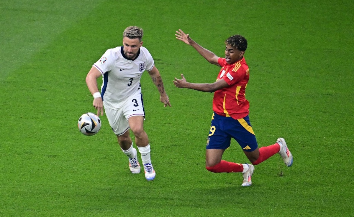 Euro 2024 Final, Spain vs England LIVE: Lamine Yamal Scripts History | ESP 0-0 ENG In First Half | Football News Euro 2024 Final, Spain vs England LIVE: Lamine Yamal Scripts History | ESP 0-0 ENG In First Half | Football News