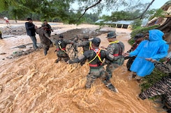 Kerala Wayanad Landslides | 143 Dead In Wayanad Landslides, Several Still Trapped Kerala Wayanad Landslides | 143 Dead In Wayanad Landslides, Several Still Trapped