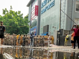क्या MCD का कोई जेल गया, वहां से गुजर रहे कार वाले को पकड़ लिया, ऐसे जिम्मेदारी तय करेंगे : कोचिंग सेंटर हादसे पर HC क्या MCD का कोई जेल गया, वहां से गुजर रहे कार वाले को पकड़ लिया, ऐसे जिम्मेदारी तय करेंगे : कोचिंग सेंटर हादसे पर HC