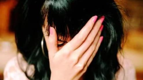 कोचिंग से घर लौट रही सातवीं की छात्रा के साथ छेड़खानी, बीच सड़क मांग में भर दिया सिंदूर