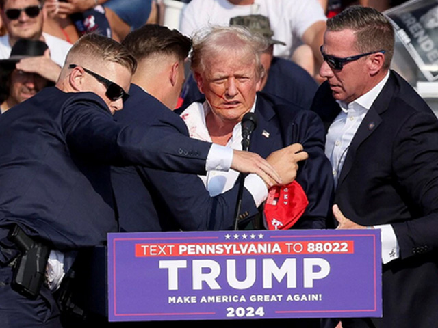 Moments Before Donald Trump Was Shot At The Pennsylvania Rally