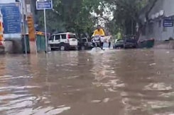 Heavy Waterlogging Outside Sasaram Government Hospital  In Bihar Sparks Public Outcry Heavy Waterlogging Outside Sasaram Government Hospital  In Bihar Sparks Public Outcry