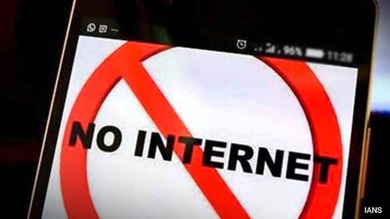 Iranian President Orders Reopening Of International Internet Access: Report