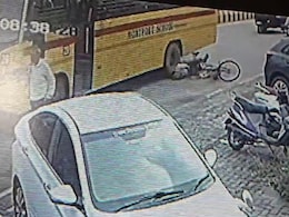 Nagpur Man, 60, On Cycle Run Over By Bus. CCTV Captures Chilling Video Nagpur Man, 60, On Cycle Run Over By Bus. CCTV Captures Chilling Video