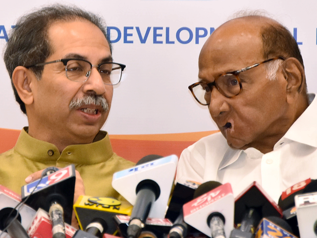 Maharashtra Politics: Delhi दौरे पर Uddhav Thackeray, विधानसभा चुनाव पर मंथन | Hot Topic