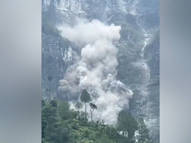 Video: Massive Landslide On Badrinath National Highway, Traffic Disrupted