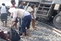 "Look At The Condition": Survivor Points At Derailed Train Coaches In UP "Look At The Condition": Survivor Points At Derailed Train Coaches In UP